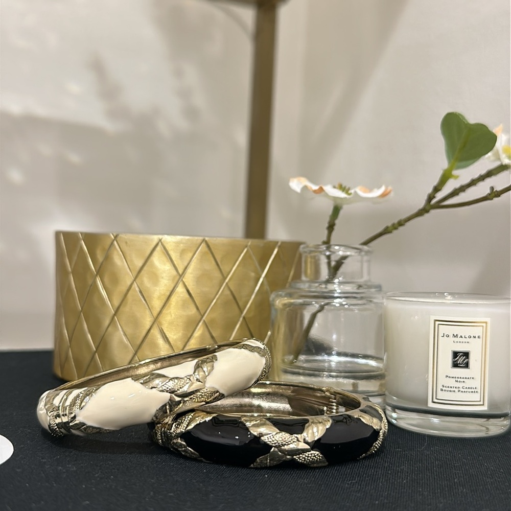 Cache Black And White Bangles - image 2